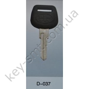 D037